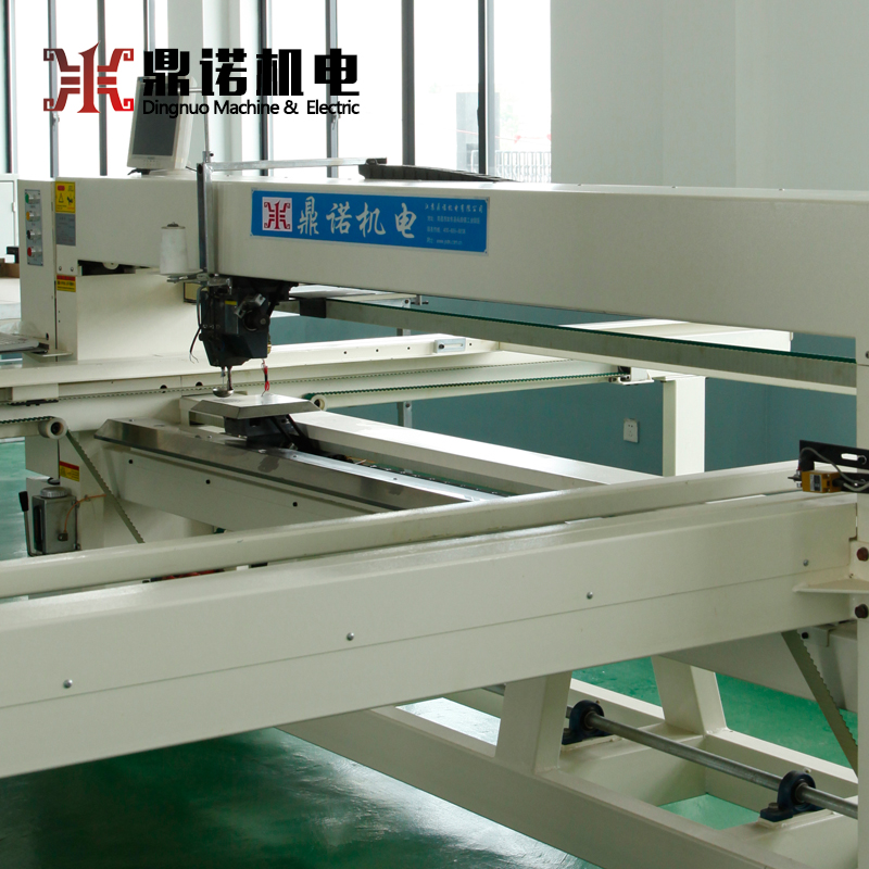 電腦絎縫機(jī) 電腦絎縫機(jī)