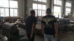 河北魏老板冒著酷暑來(lái)鼎諾機(jī)電參觀(guān)考察